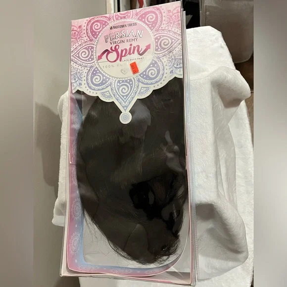 New Selfie Star Luxuria 100 %Human Hair Blended wig🍁🍁 - Picture 7 of 10